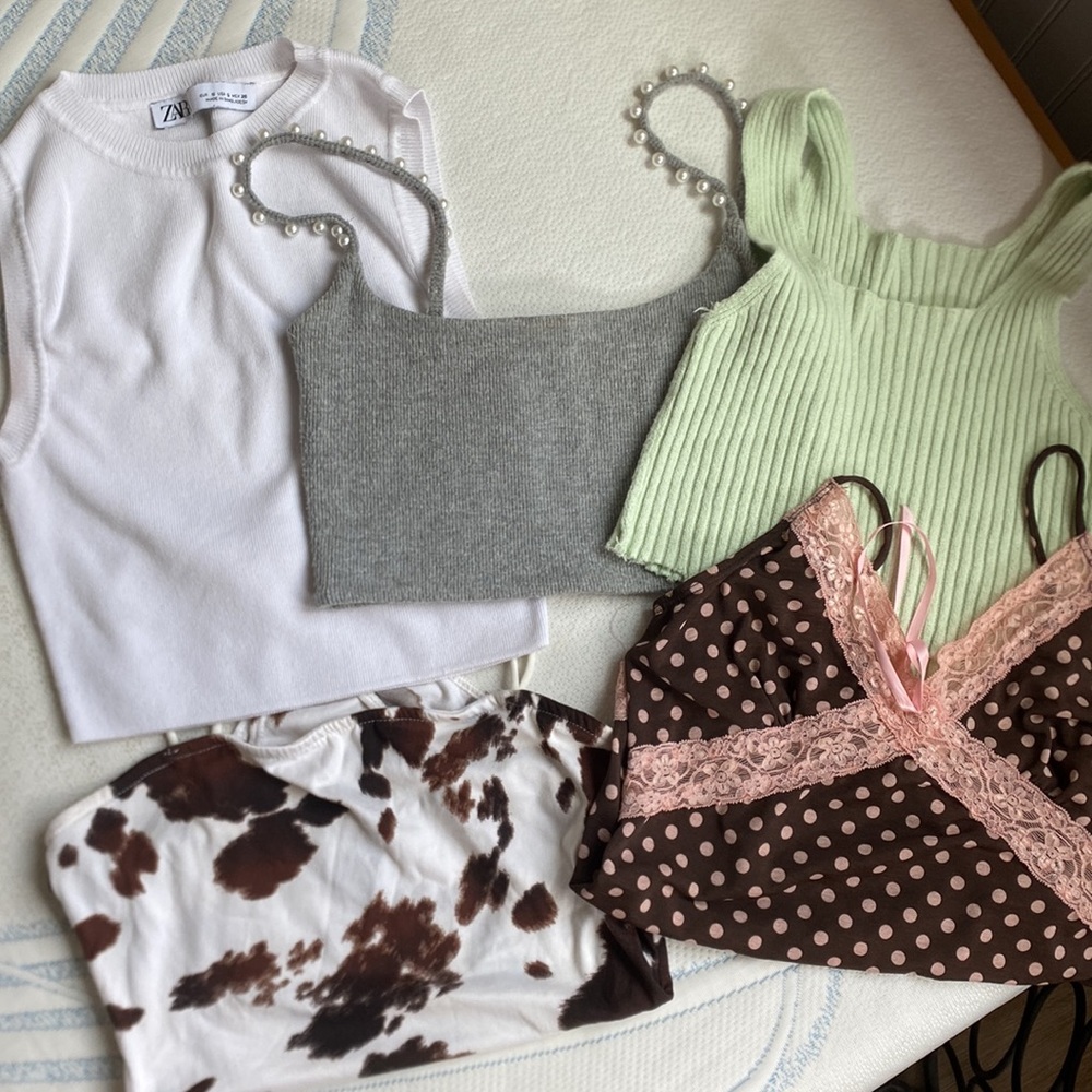 Bundle of mini tops